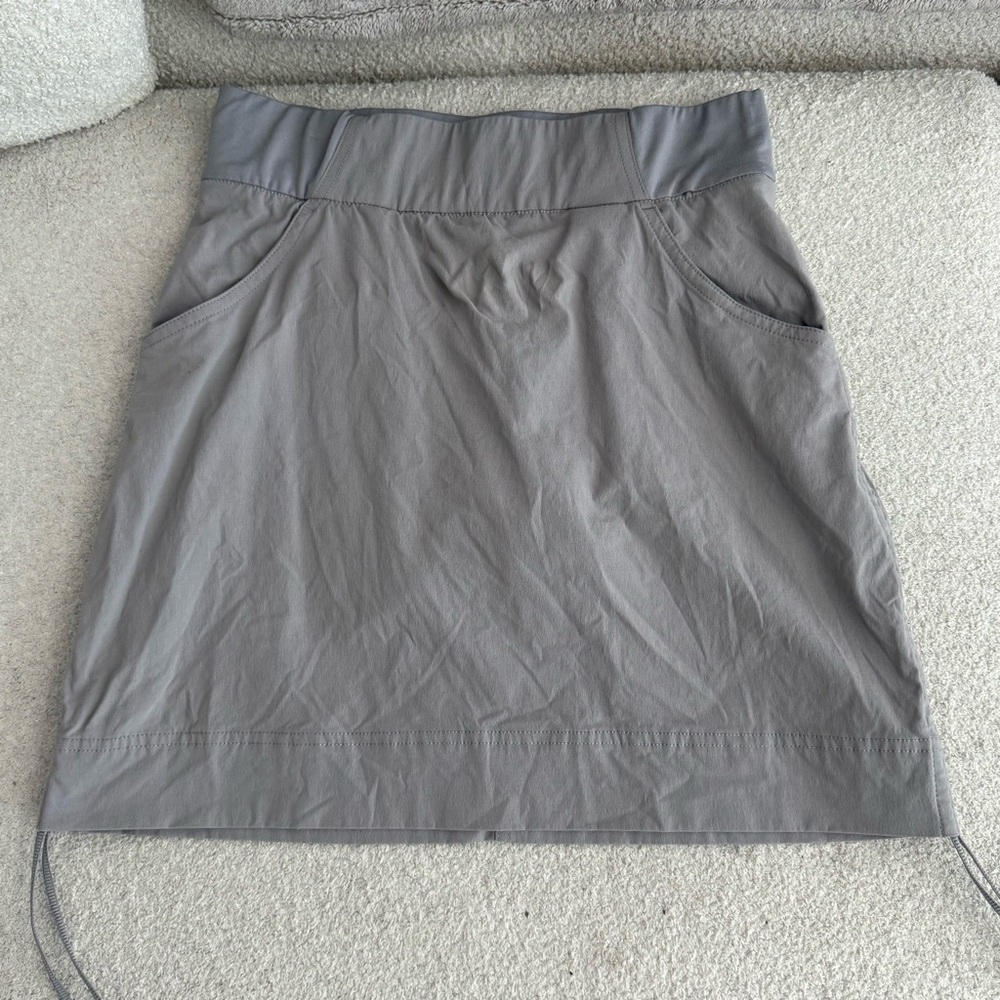 Columbia skirt with shorts & pockets